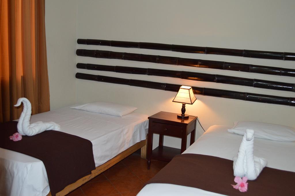 Chanchamayo Inn Hotel La Merced (Chanchamayo) Quarto foto